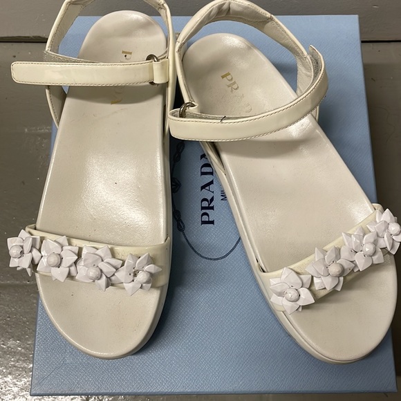 Prada white "Calzature Donna" Sandals - Picture 3 of 4